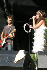       2010.